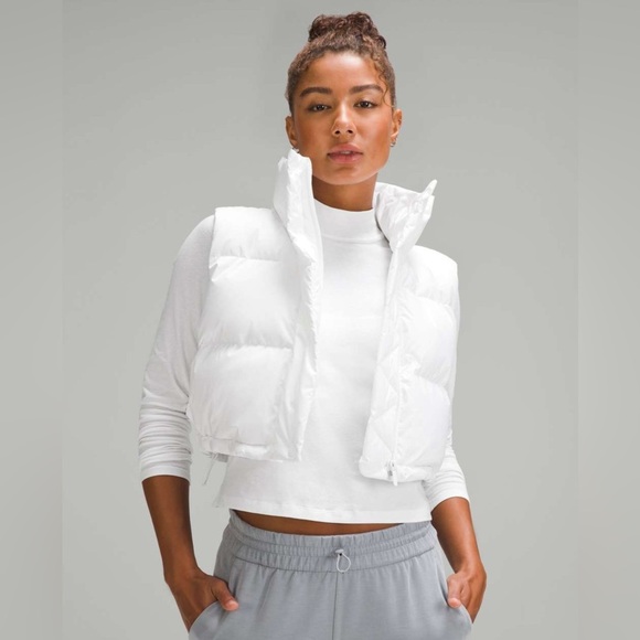 Lululemon Size 6 Wunder Puff Super-Cropped Vest in White RARE - Picture 1 of 11